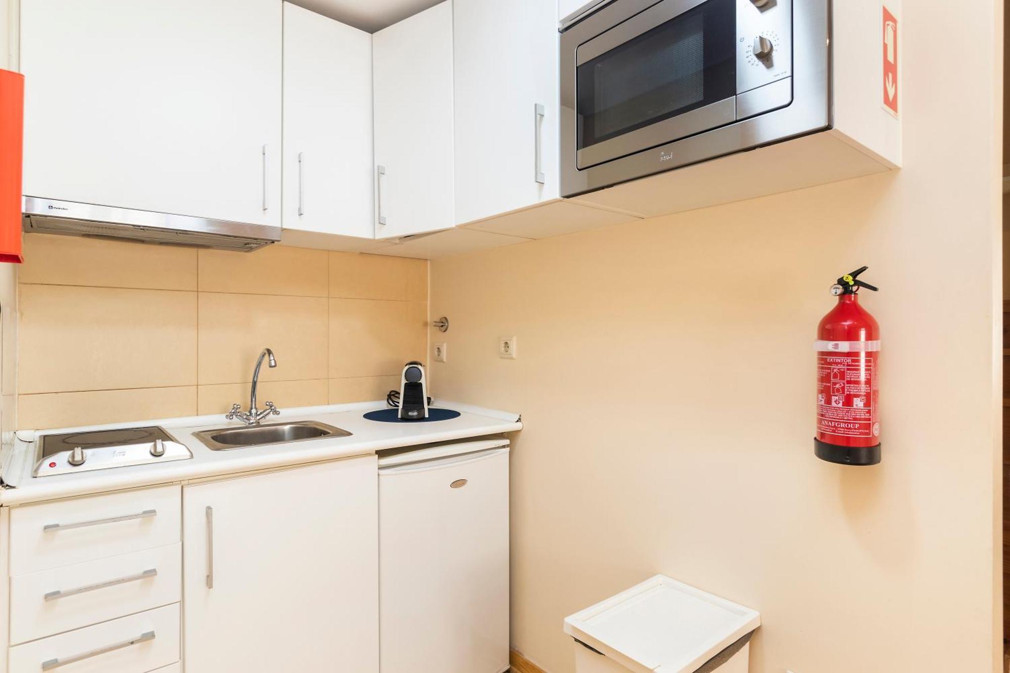 Budget 1 Bed Down Town Lisboa Ngoại thất bức ảnh